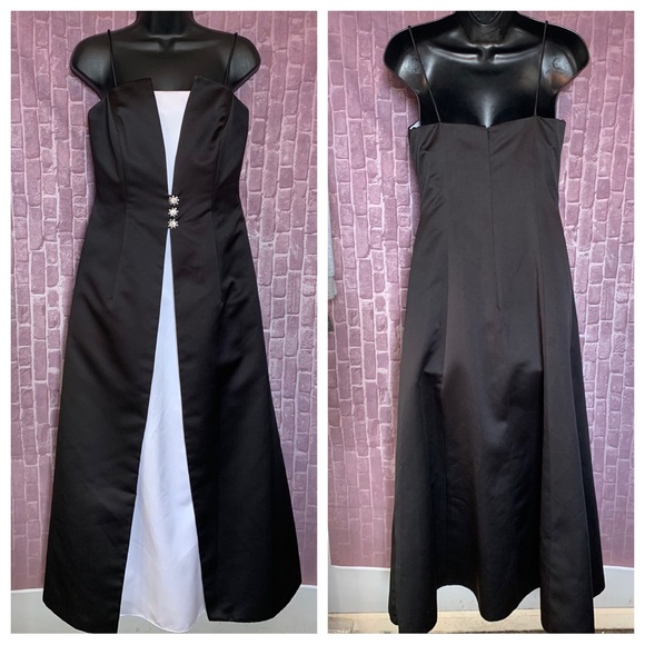 Michaelangelo • Black & White Satin Gown - Picture 3 of 10